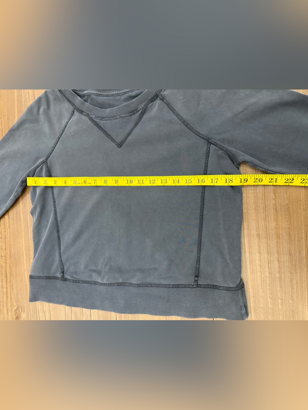 Lululemon Loop Back Crew - Picture 4 of 5